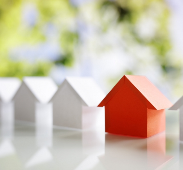 Búsqueda de bienes inmuebles, casa o vivienda nueva